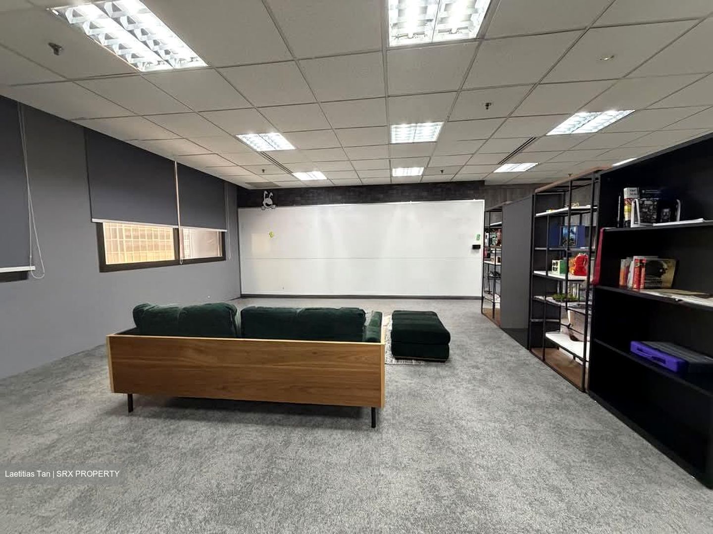 Cecil Court (D1), Office #556797081
